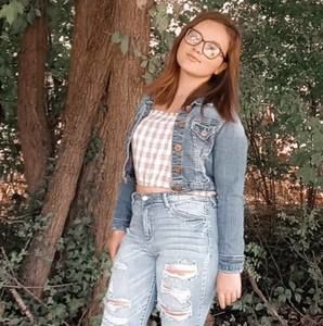 Meet your Posher, Karleigh